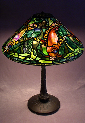 Why we love Tiffany Lamps, stained glass lamps and tiffany style lighting